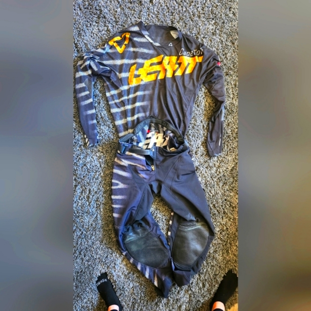 Leatt riding gear
